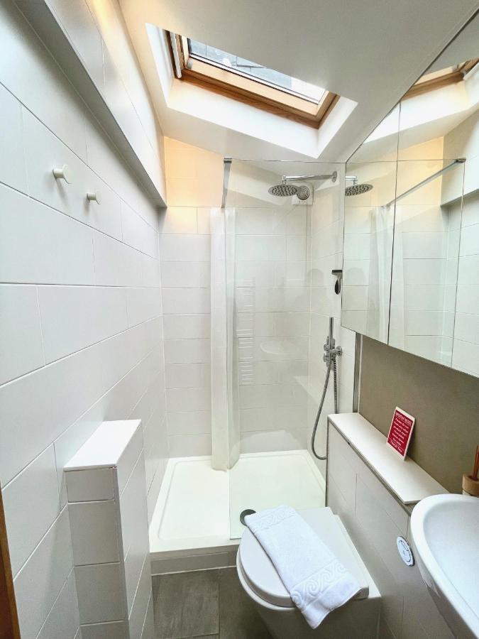 Stylish 2-Bedroom Townhouse Next To Brighton Station Zewnętrze zdjęcie